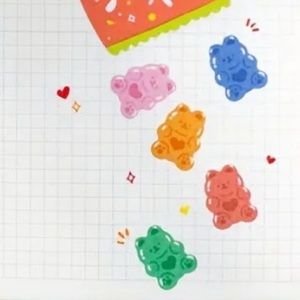 🌸 3$$10 Kawaii Gummy Bear Stickers Roll Of 100